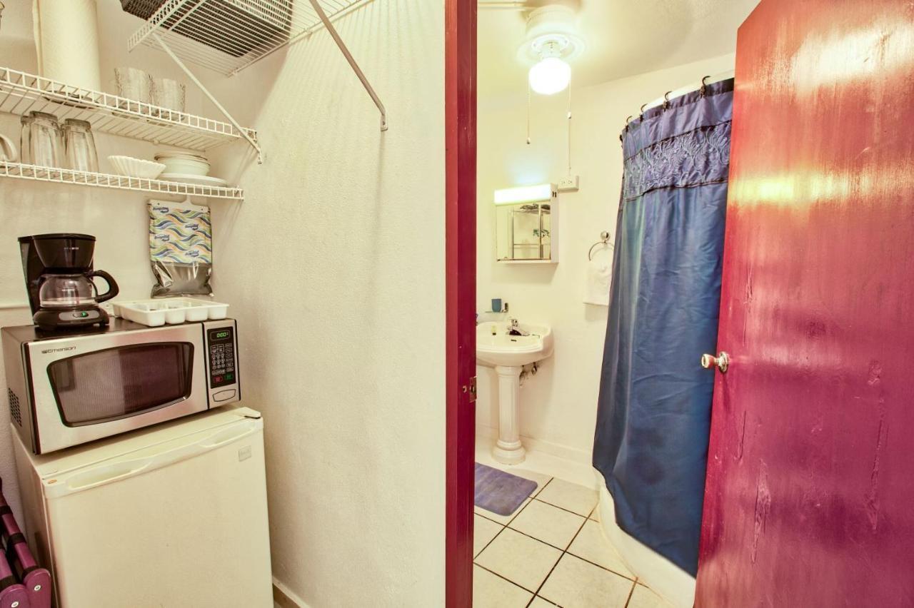 Coconut Palms Inn リンコン エクステリア 写真